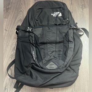 TNF The North Face Recon Backpack (Black)
